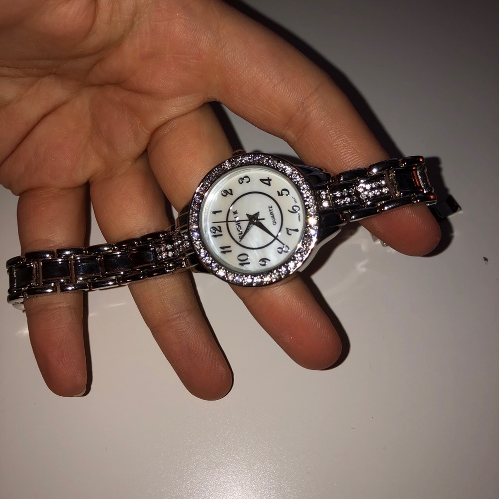 Silver Quarts Watch